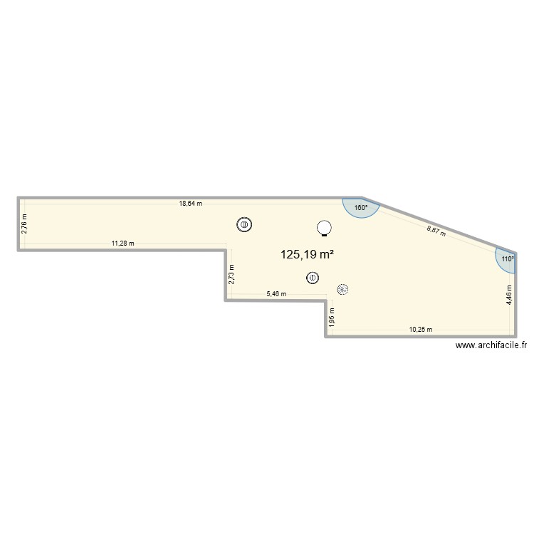 COUR AVANT. Plan de 1 pièce et 125 m2