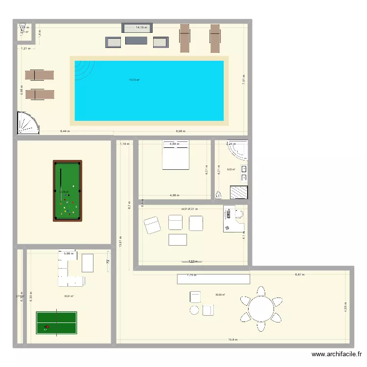RDC Dombasle. Plan de 8  et 343 m²
