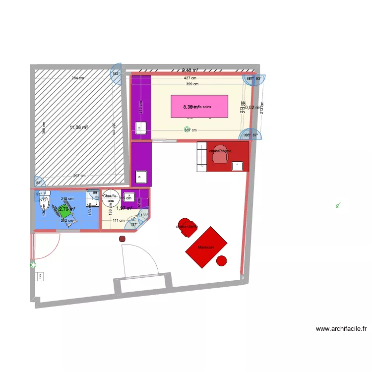 Commerce Aurore réserve en travers. Plan de Commerce Aurore réserve en travers. Plan de