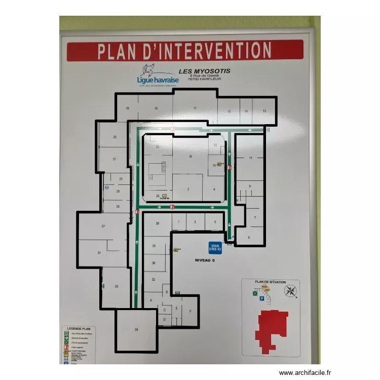 LIGUE HAVRAISE. Plan de 5  et 128 m²
