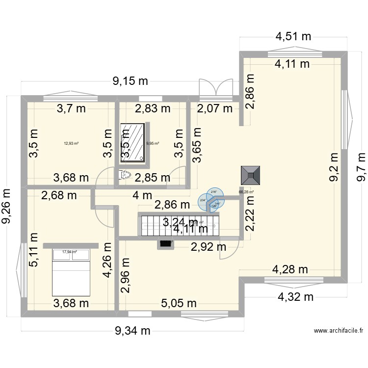 Maison cote exact renové. Plan de 6 pièces et 112 m2