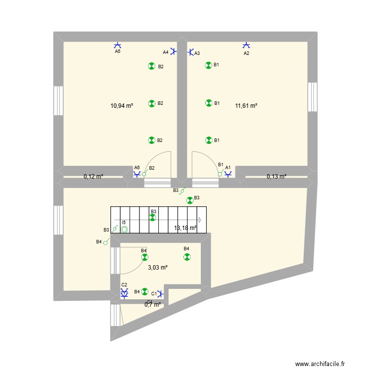 Grenier. Plan de 0 pièce et 0 m2