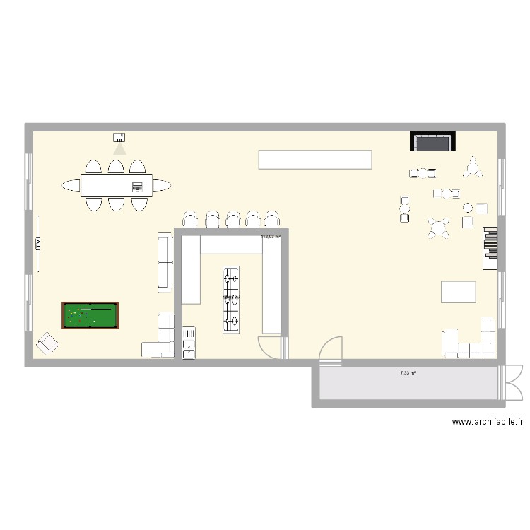 KITCHEN STUDIO. Plan de 3 pièces et 134 m2