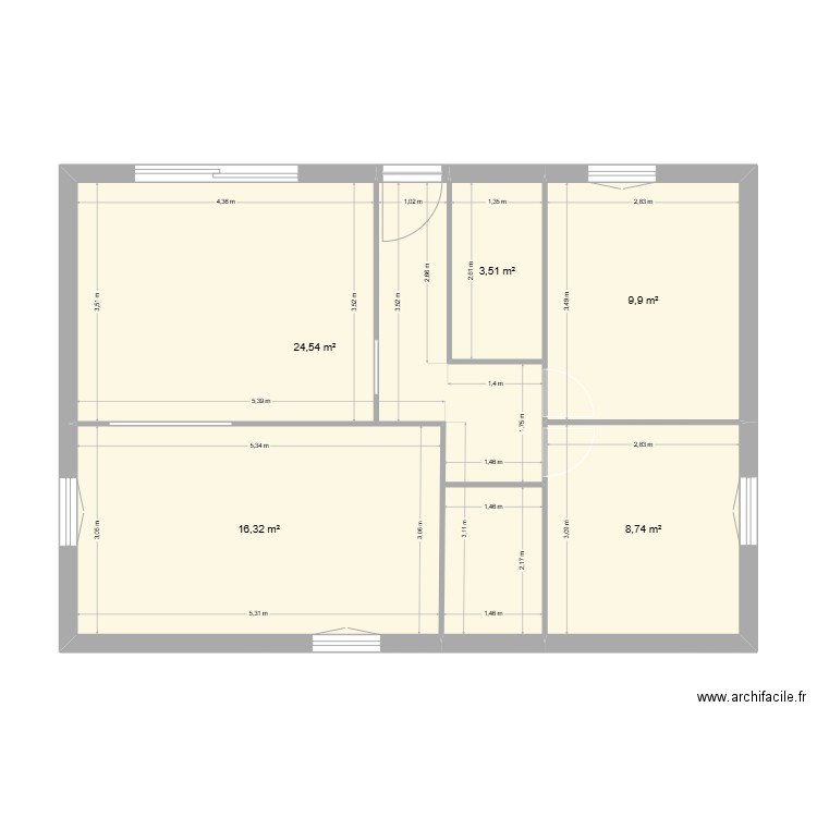 NOUVEAU PLAN. Plan de 5 pièces et 63 m2