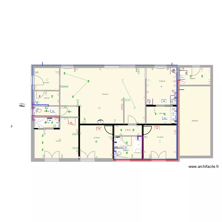 Maison finie. Plan de 15 et 139 m² Maison finie. Plan de 15 et 139 m²