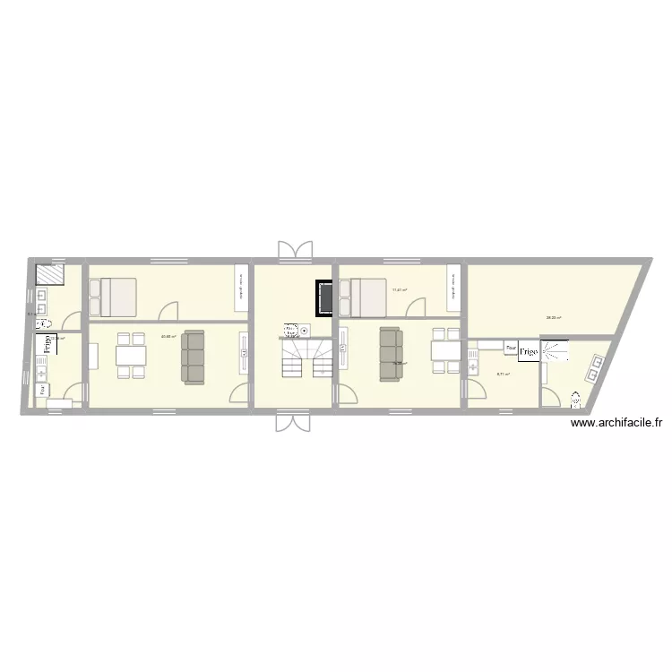 RDC - Oie. Plan de 8 Pièces et 141 m² RDC - Oie. Plan de 8 Pièces et 141 m²
