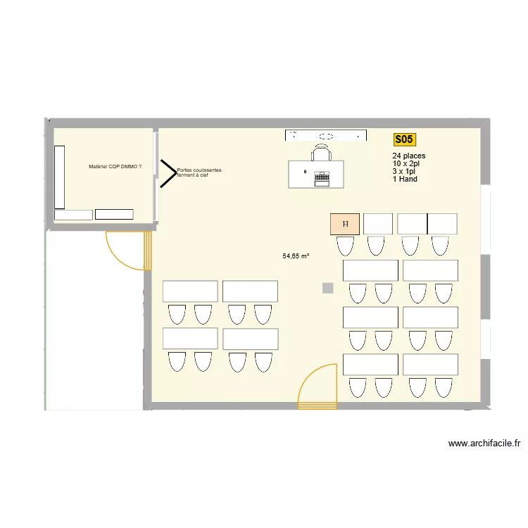 Salle 05 R+1. Plan de 1 et 55 m² Salle 05 R+1. Plan de 1 et 55 m²