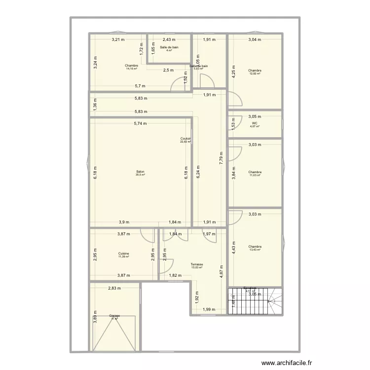 Plan maison. Plan de 13  et 167 m²