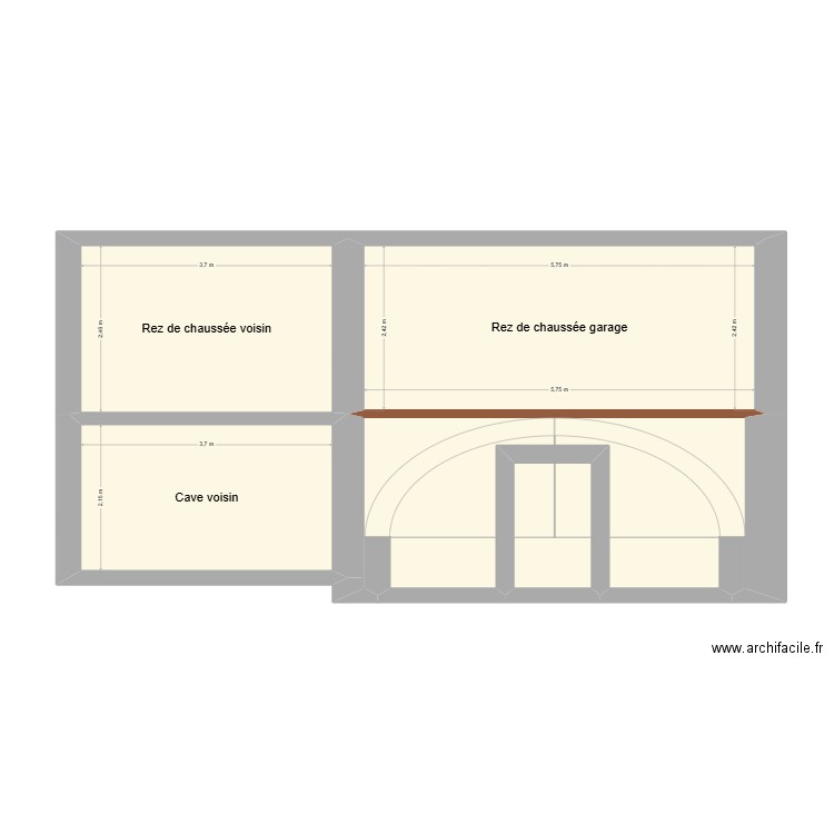 coupe CC'. Plan de 5 pièces et 43 m2