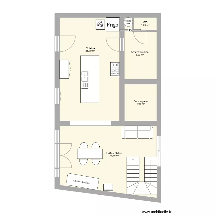 RDC. Plan de 5  et 66 m²