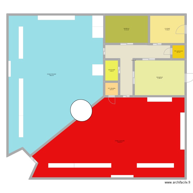 Zone Chaude Zone Froide. Plan de 9 pièces et 488 m2