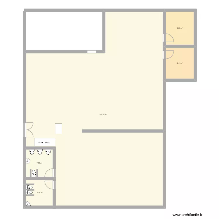 restaurant. Plan de 5  et 232 m²