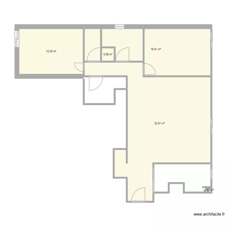 appartement. Plan de 5 pièces et 61 m²