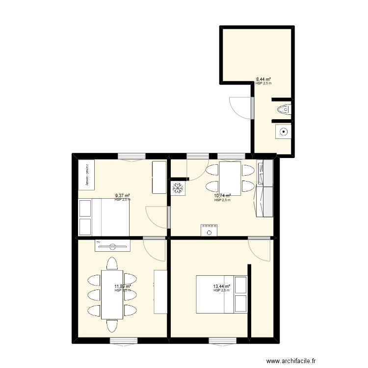 Maison des années 1920. Plan de 5 pièces et 54 m2
