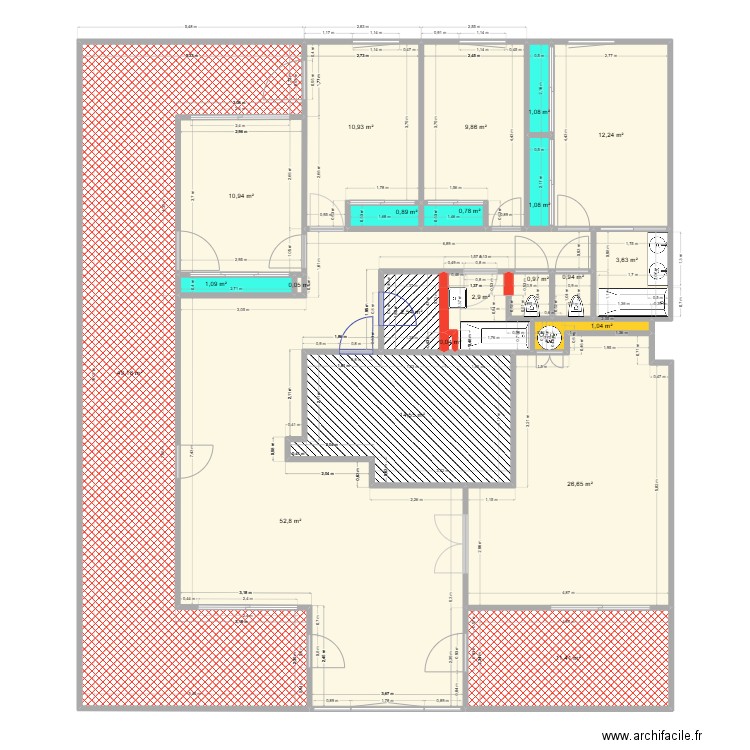 Greg13008 2-6. Plan de 22 pièces et 216 m2