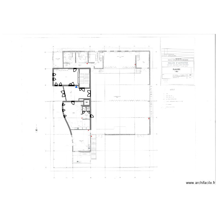 Salle Polyvalente  Wifi R.d.C.. Plan de 2 pièces et 93 m2