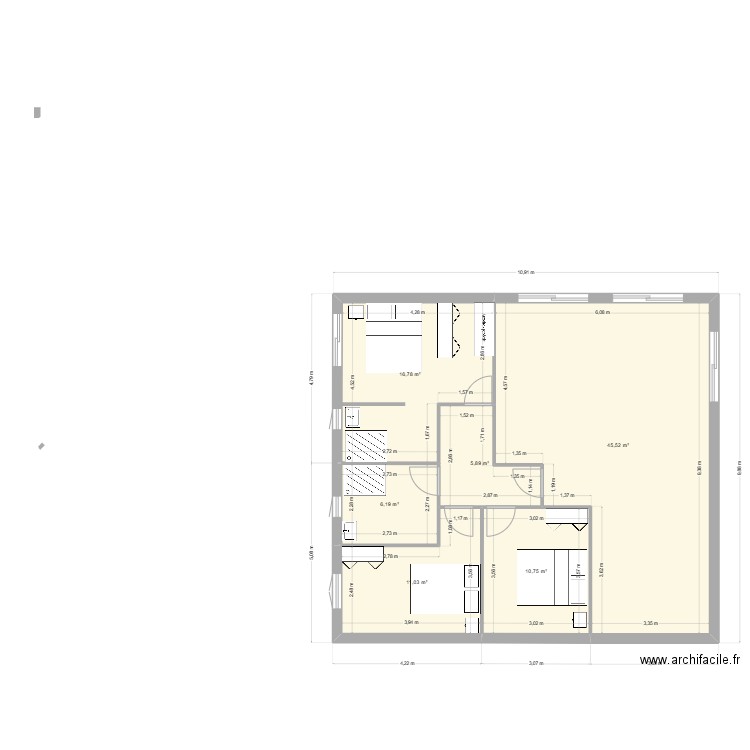 20256. Plan de 6 pièces et 96 m2