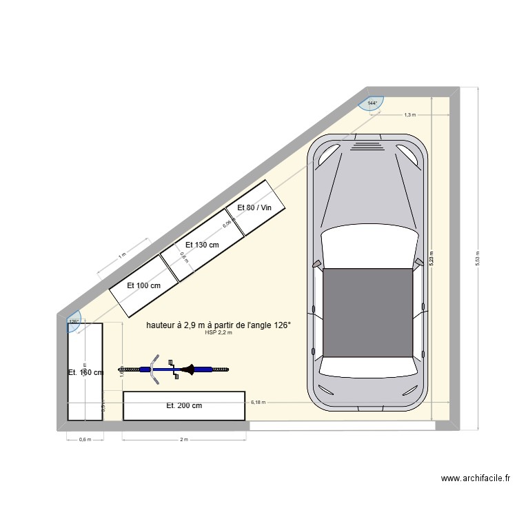 garage. Plan de 1 pièce et 24 m2