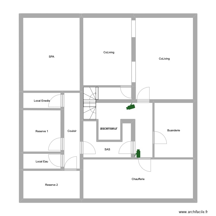 camera. Plan de 11 pièces et 118 m2