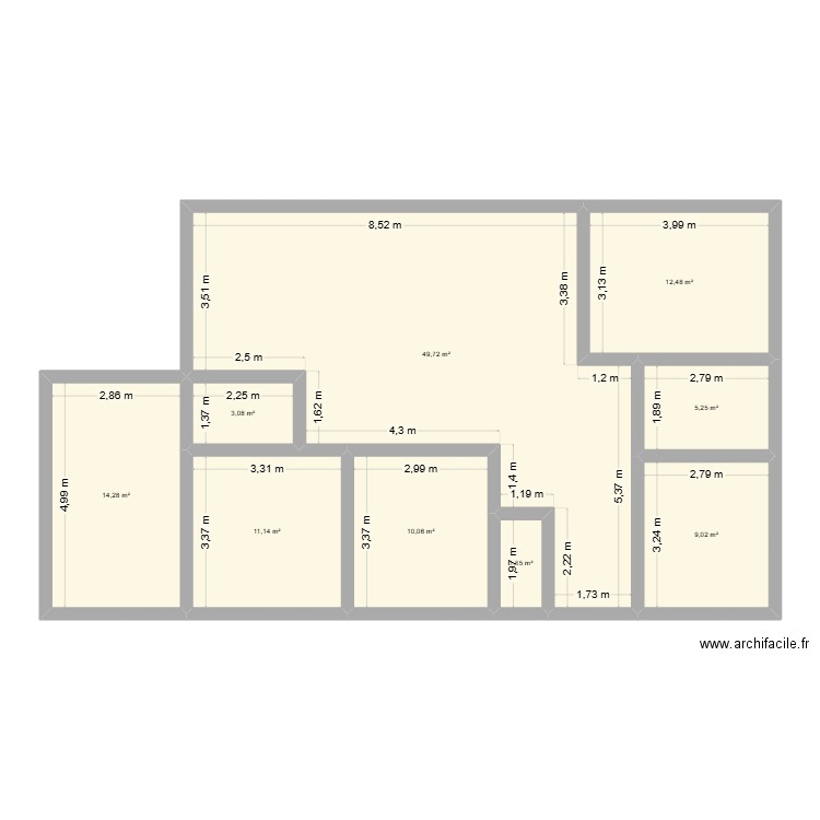 Essai. Plan de 9 pièces et 117 m2