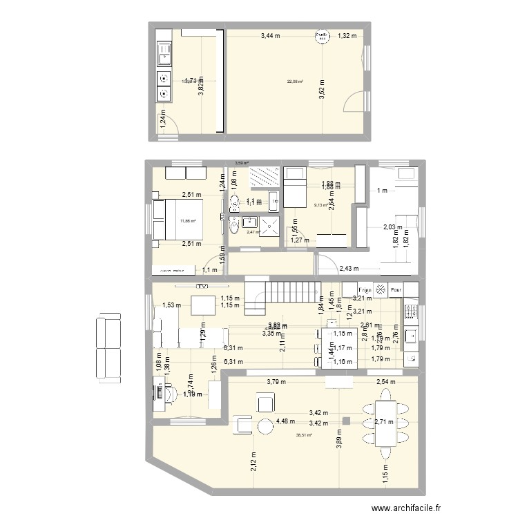 maison salubre rénové 2. Plan de 8 pièces et 142 m2