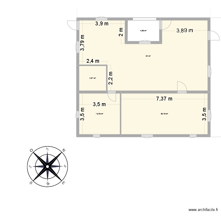 tolla. Plan de 5 pièces et 102 m2