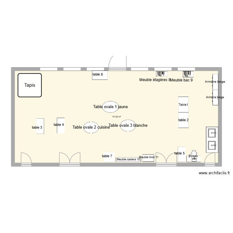 garderie 2. Plan de 1 pièce et 112 m2