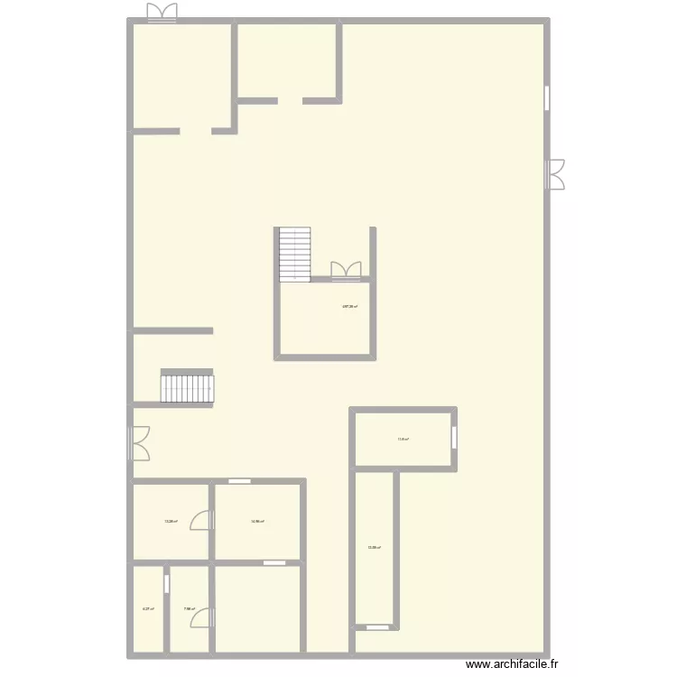 1_TI. Plan de 7  et 565 m²