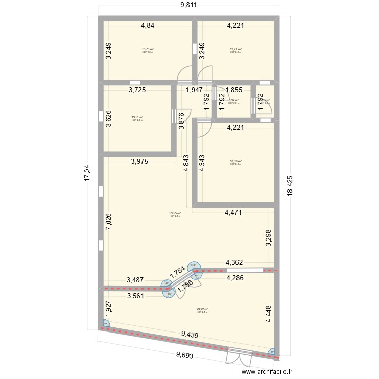 maison1. Plan de 8 pièces et 150 m2