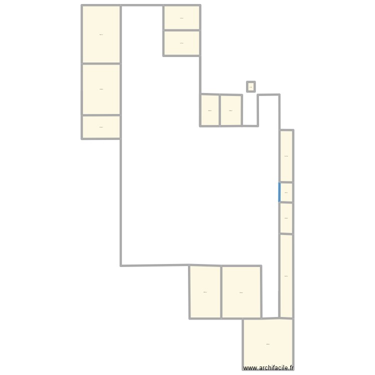 Cuisine rez de chaussé. Plan de 15 pièces et 595 m2