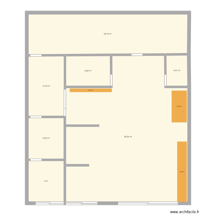 maga. Plan de 7 pièces et 179 m2