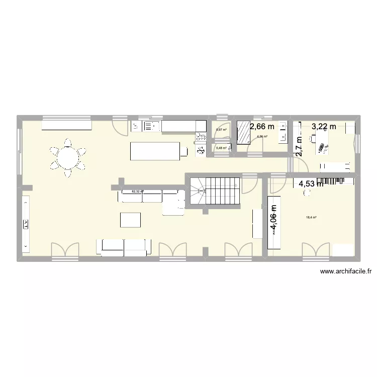 REZ-DE-CHAUSSEE MAISON. Plan de 6 pièces et 115 m²