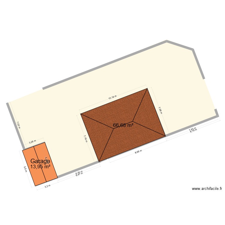 fameck. Plan de 2 pièces et 81 m2