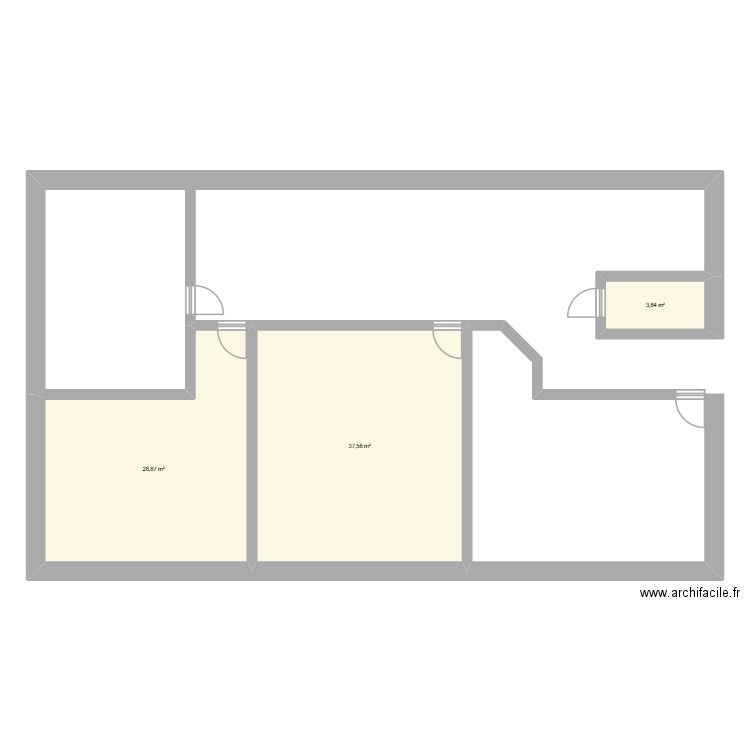 etage partie renovee. Plan de 3 pièces et 70 m2