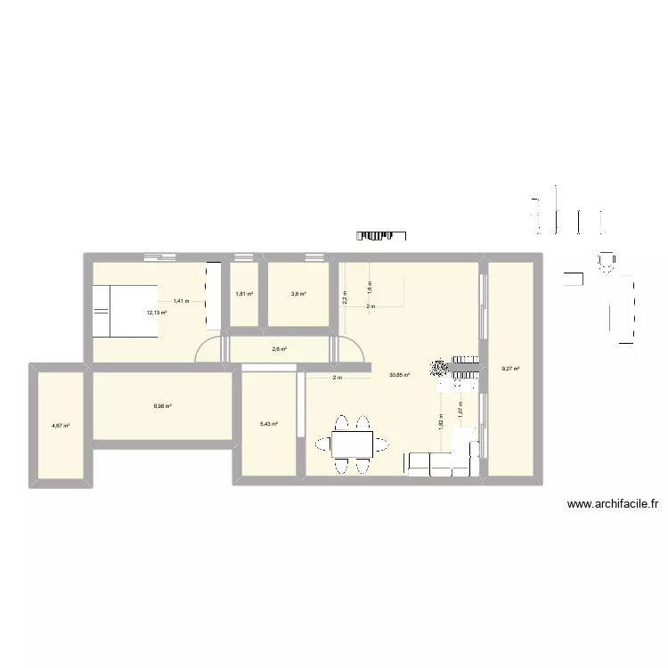 Felix Isabella II. Plan de 9 pièces et 80 m²