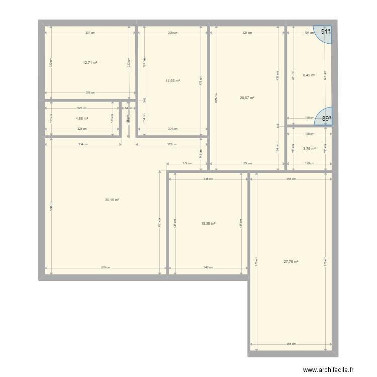 maison bleu originale. Plan de 9 pièces et 143 m2