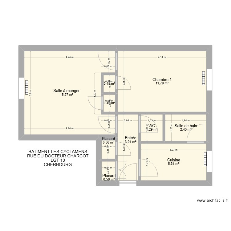 BATIMENT LES CYCLAMENS APP13. Plan de 10 pièces et 41 m2