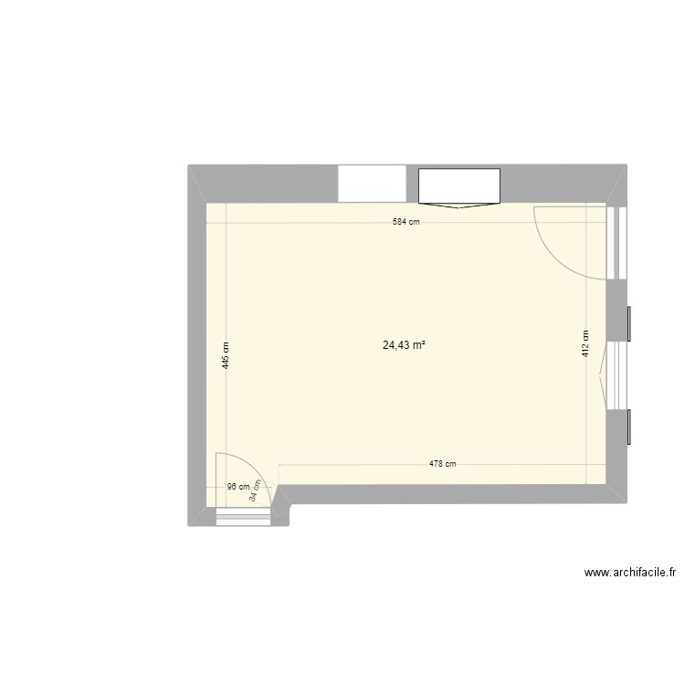 Cuisine St Pierre murs nus. Plan de 1 pièce et 24 m2