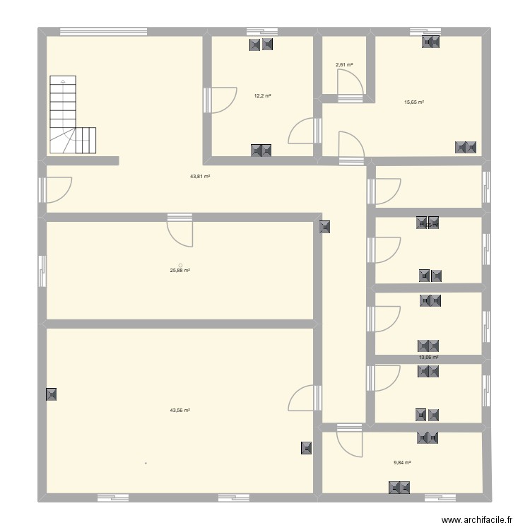 pla direction. Plan de 9 pièces et 178 m2