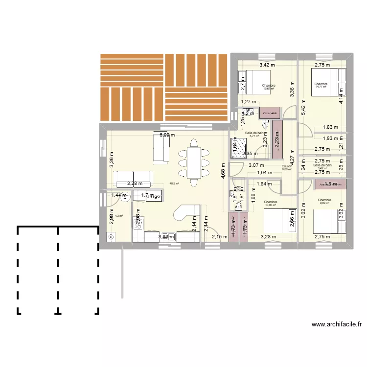 Le Poir&eacute; sur Vie. Plan de 10  et 110 m²