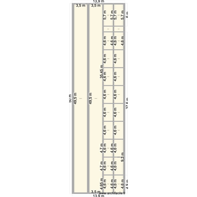 COUPE. Plan de 23 pièces et 589 m2