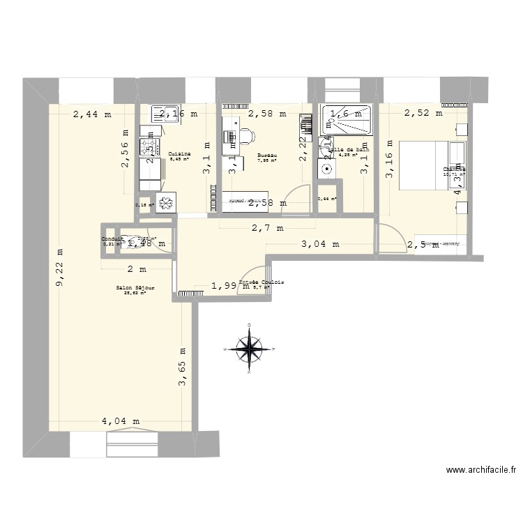 Apt Touraine. Plan de 10 pièces et 69 m2