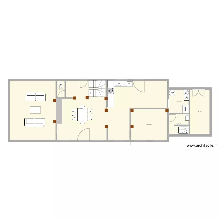 cuisine. Plan de 6 pièces et 136 m²