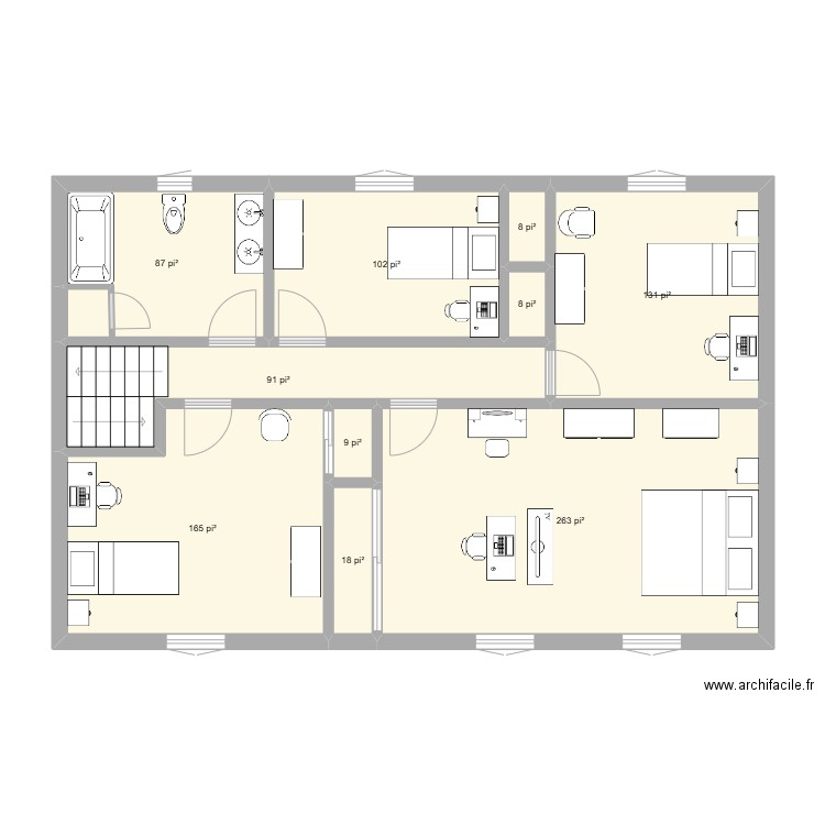 FG8. Plan de 10 pièces et 82 m2