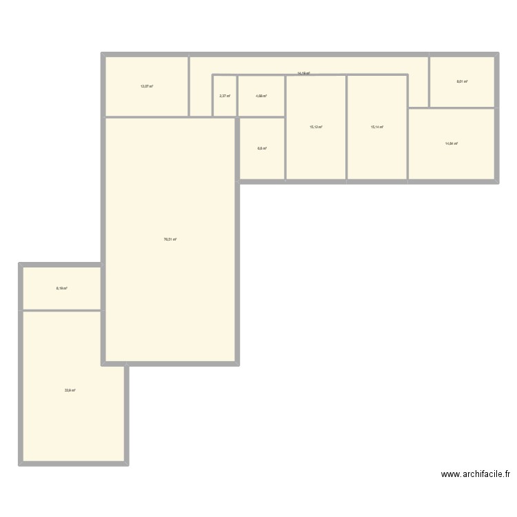 Maison L. Plan de 12 pièces et 212 m2