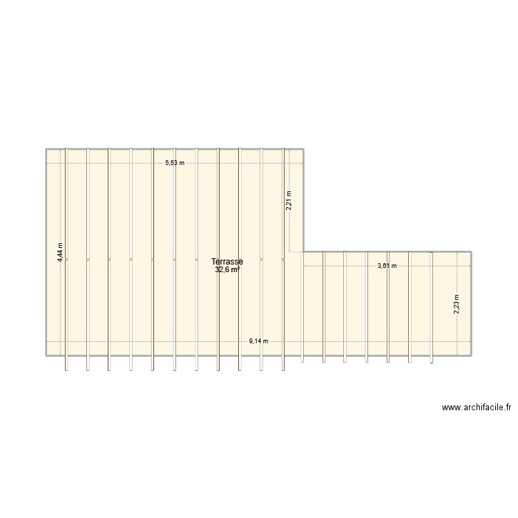 terrasse. Plan de 1 pièce et 33 m2
