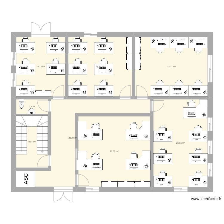 Batiement entreprise. Plan de 8 pièces et 144 m2