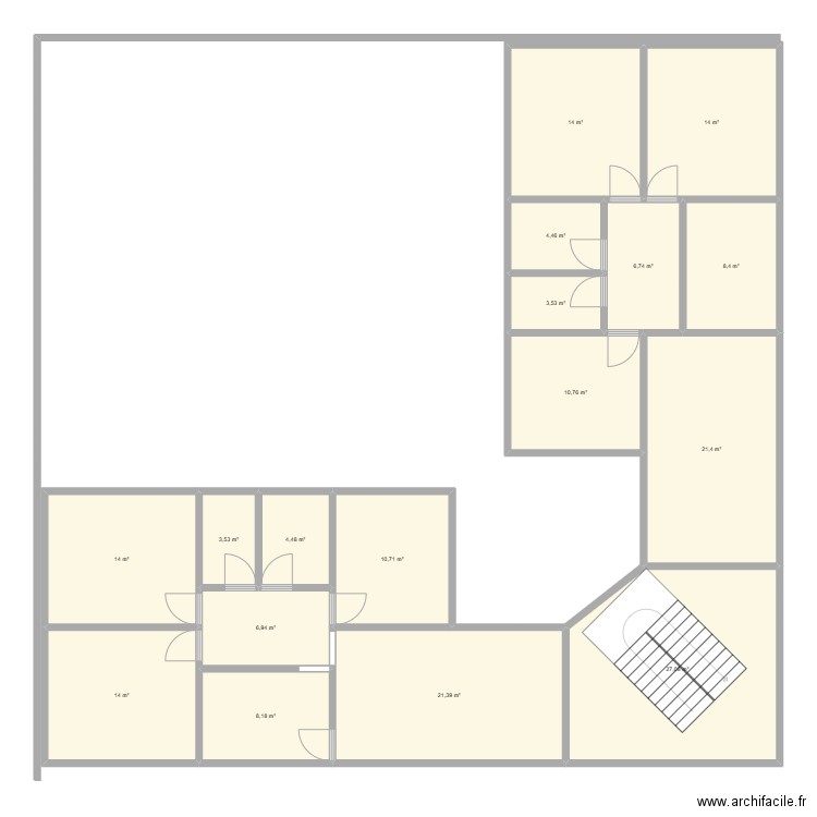 moroni1. Plan de 17 pièces et 194 m2