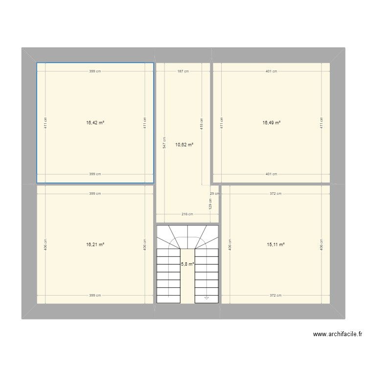 Vray. Plan de 13 pièces et 160 m2