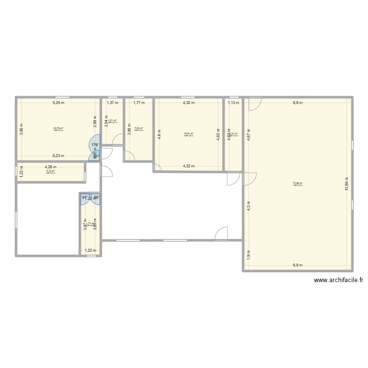 modele 3. Plan de 8 pièces et 141 m2